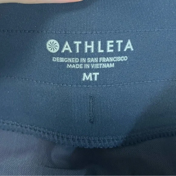 Athleta Metro Downtown Shorts - Picture 11 of 11